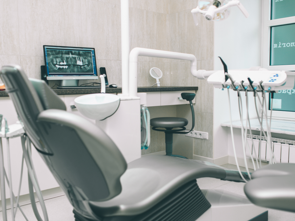 Best Dental Clinic Near Me | Cooksville Dental